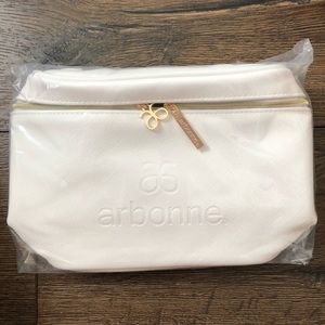 Toiletry/Make-Up Bag